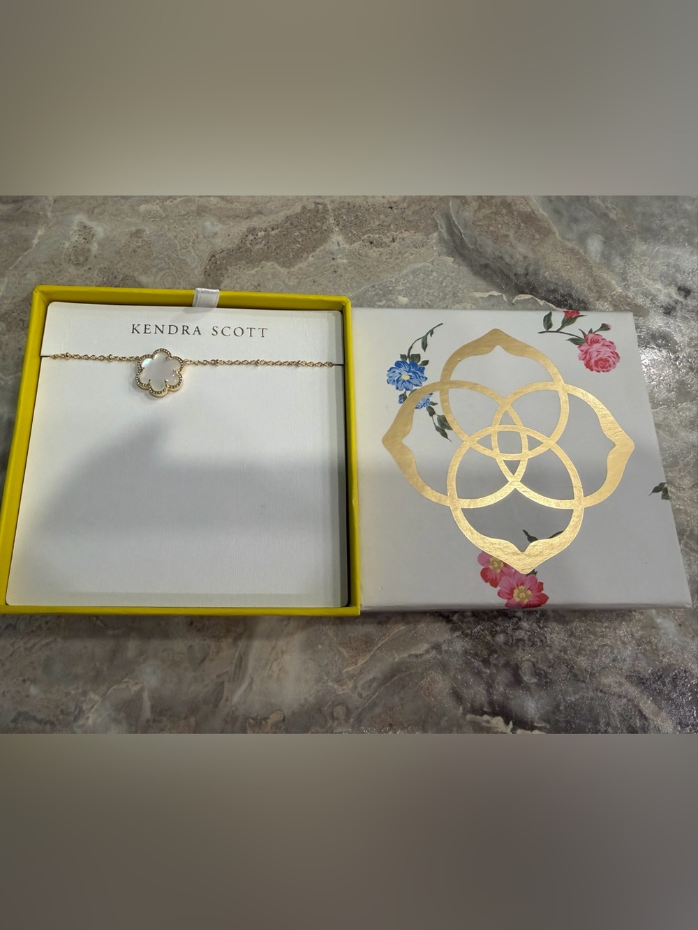 Kendra Scott White Mother-of-Pearl Clover Necklace